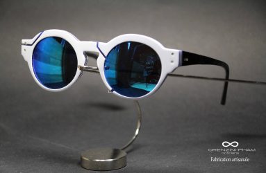 Monture solaire blanche et bleu avec relief - Nez clef