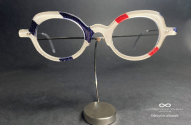 Monture forme oreilles de chat avec insertion de tissu Les Toiles du Soleil bleu blanc rouge