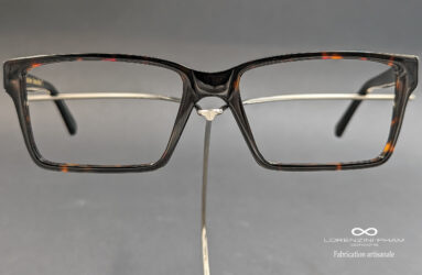 Monture artisanale forme rectangle noir écaille orange en acétate